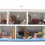 695 8081 DOLL'S HOUSE